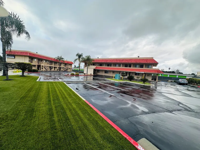 Americas Best Value Inn Calimesa - Image 1