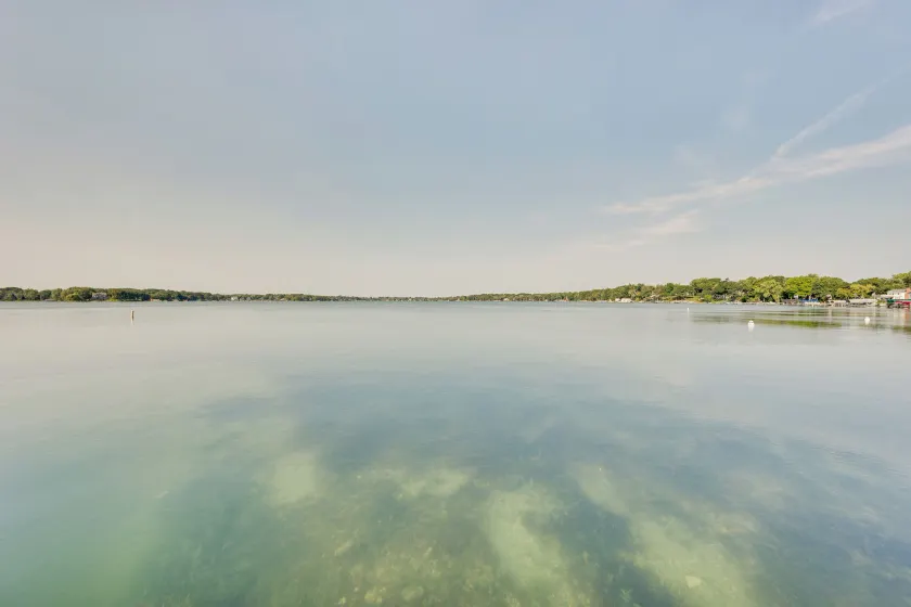 Powers Lake Home w/ Patio - 9 Mi to Lake Geneva! - Interiør
