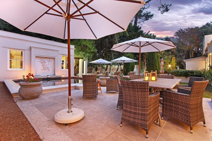 Stellenbosch Manor - Image 1