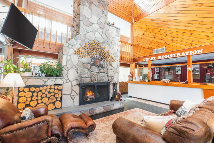 Fireside Inn & Suites Gilford - Image 1