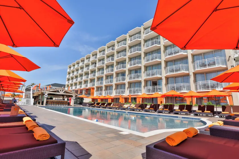 Ocean Club Hotel - Image 1