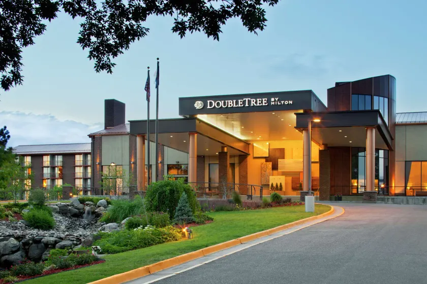 DoubleTree by Hilton Denver Tech Center - Image 1