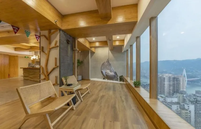 Serene Nook Hotel 丨 Skyline River Views - Lobby