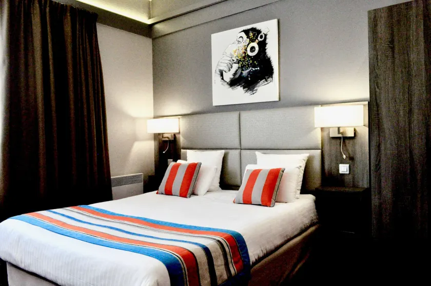 Hôtel Kyriad Prestige - Bordeaux Ouest Mérignac - Image 1