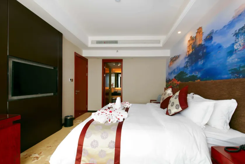 Days Hotel Zhangjiajie - Image 1