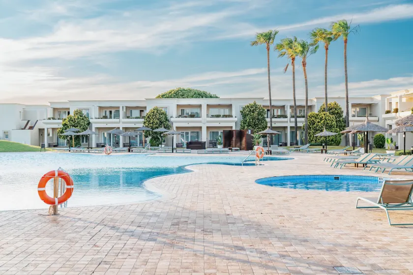 Vincci Resort Costa Golf - Image 1