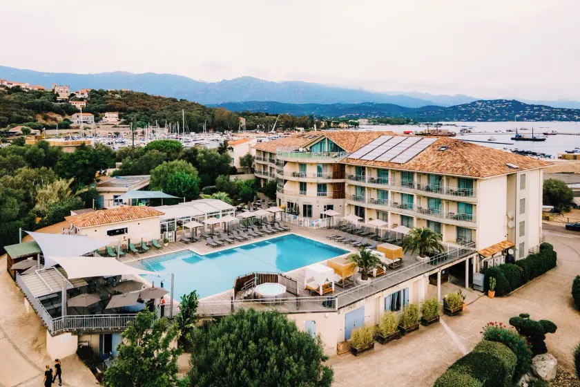 Hotel Costa Salina - Image 1