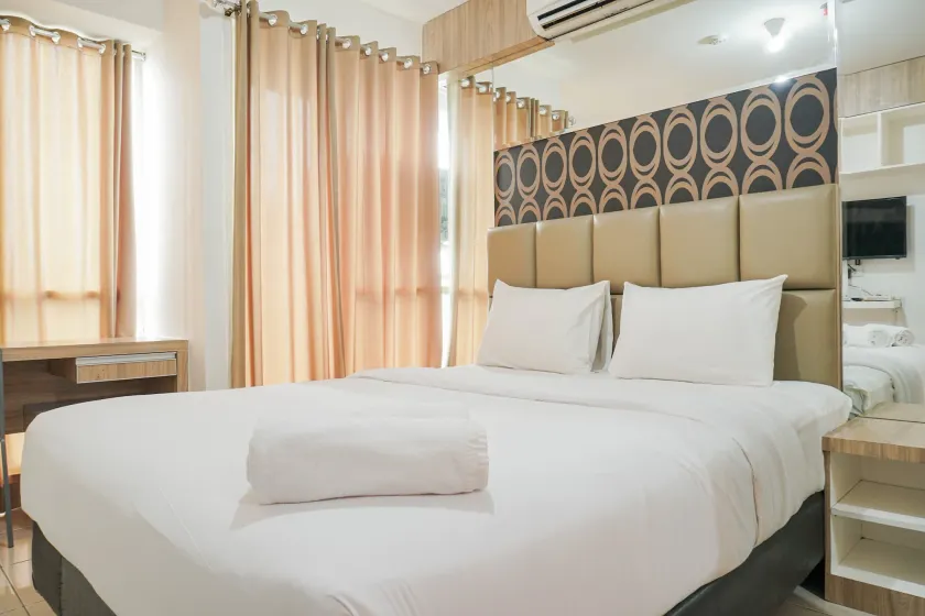 Chic and Cozy Studio at Tifolia Apartment By Travelio - Image 1