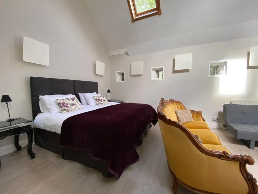 Toadhall Rooms - Image 1