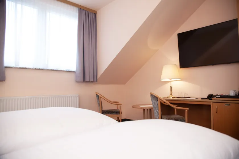 Hotel Lonac - Image 1