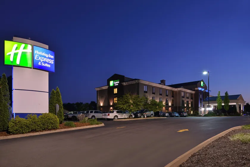 Holiday Inn Express Hotel & Suites Athens by IHG - Image 1