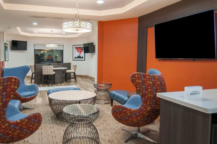 TownePlace Suites by Marriott Vidalia Riverfront - Image 1