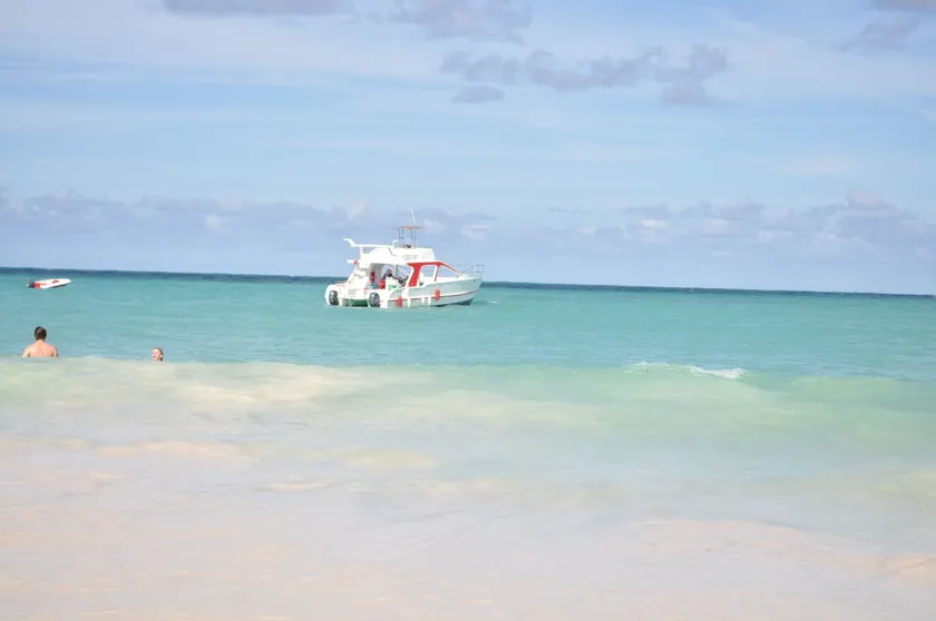 Karimar Beach Condo Hotel - Image 1