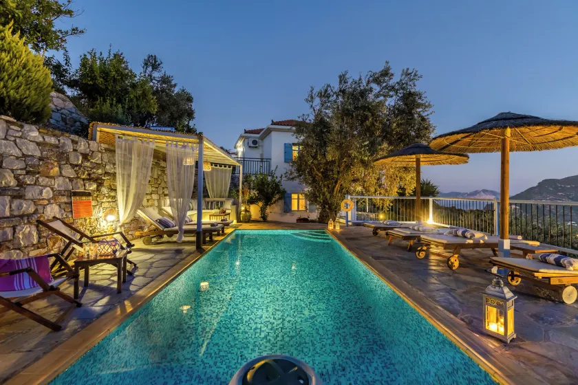 villa Avaton near Skopelos town - Image 1