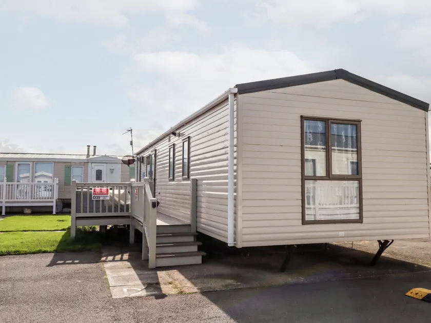 Beachcomber D35 - Image 1