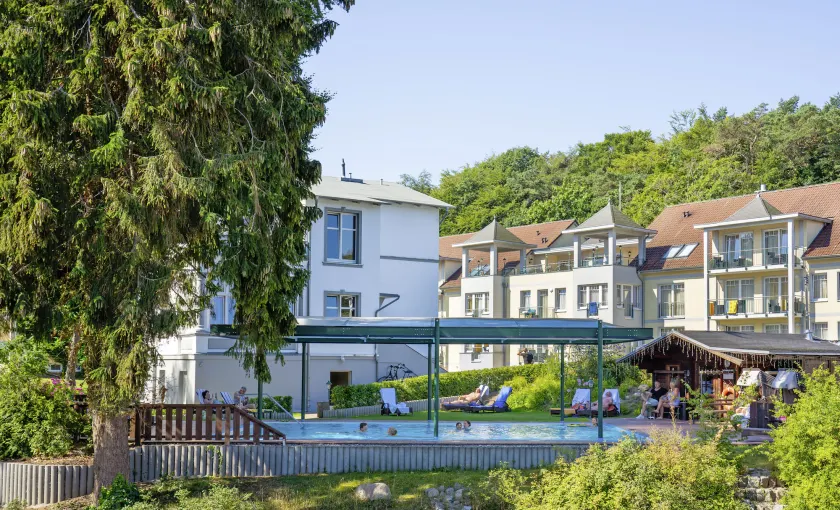 Ostseehotel Villen im Park - ein Rovell Hotel - Image 1