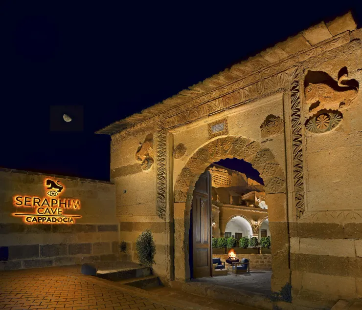 Seraphim Cave Suites & SPA - Image 1