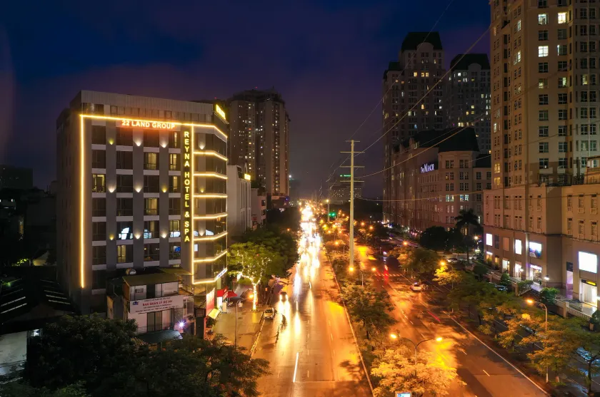 Reyna Hotel Hanoi & Spa - Image 1