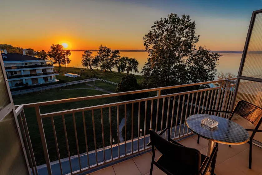 Plazs Hotel Siófok - Image 1