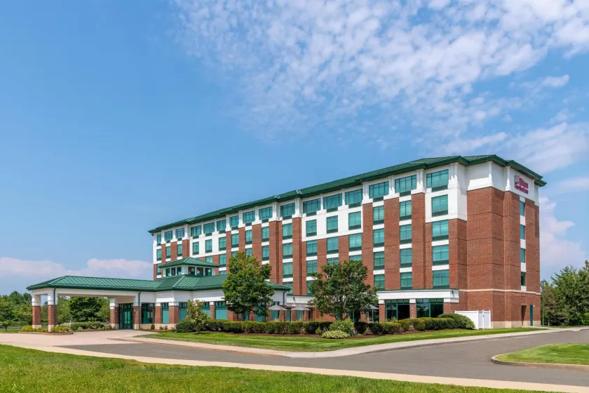 Hilton Garden Inn Hartford South/Glastonbury - Image 1
