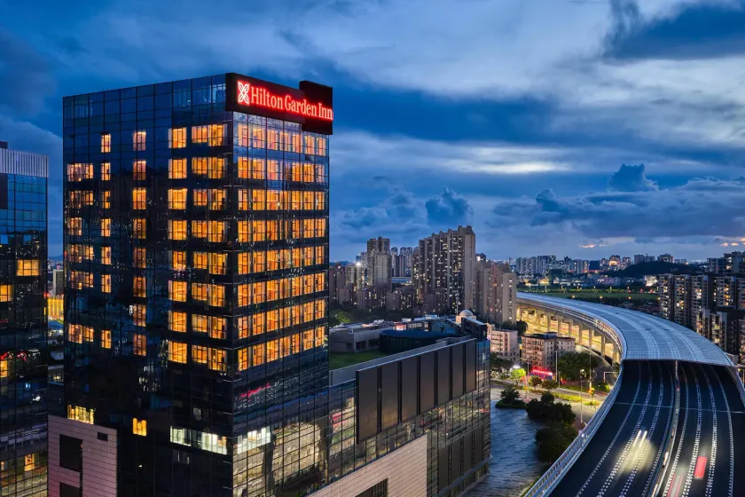 Hilton Garden Inn Zhongshan South - Image 1