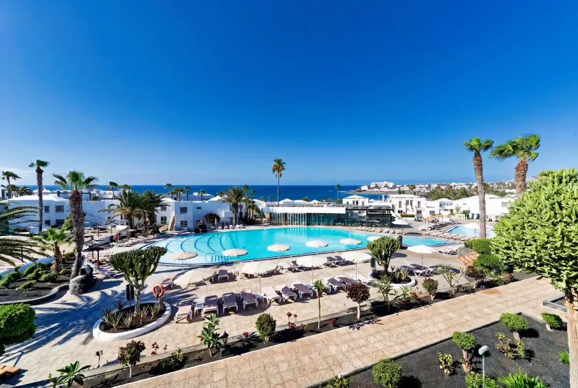 Hotel Floresta - Image 1