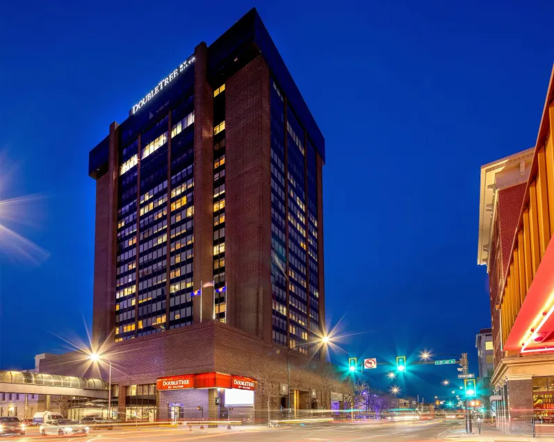 DoubleTree by Hilton Hotel Billings - Image 1