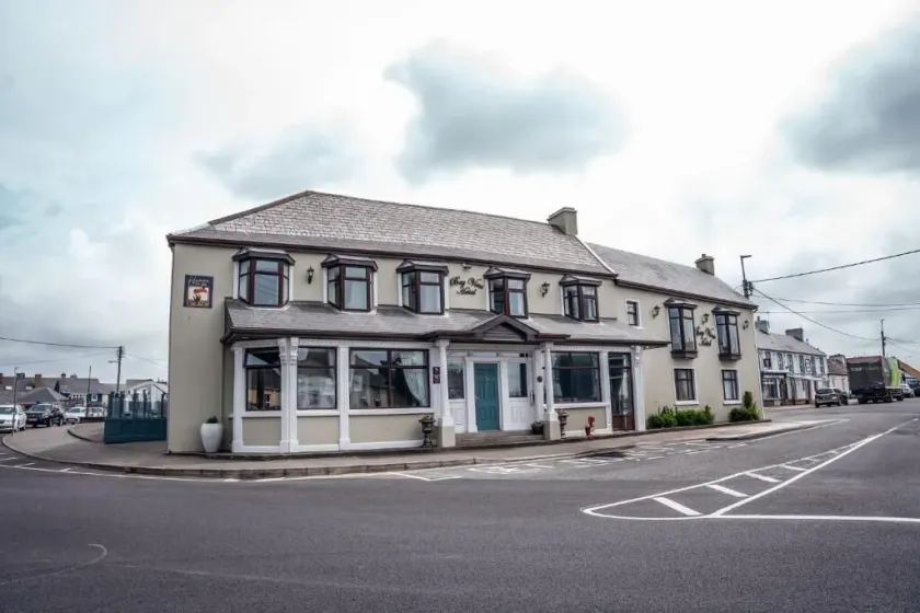 Bay View Hotel  - Image 1