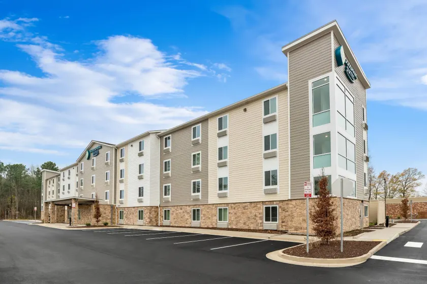 WoodSpring Suites Richmond Airport - Image 1