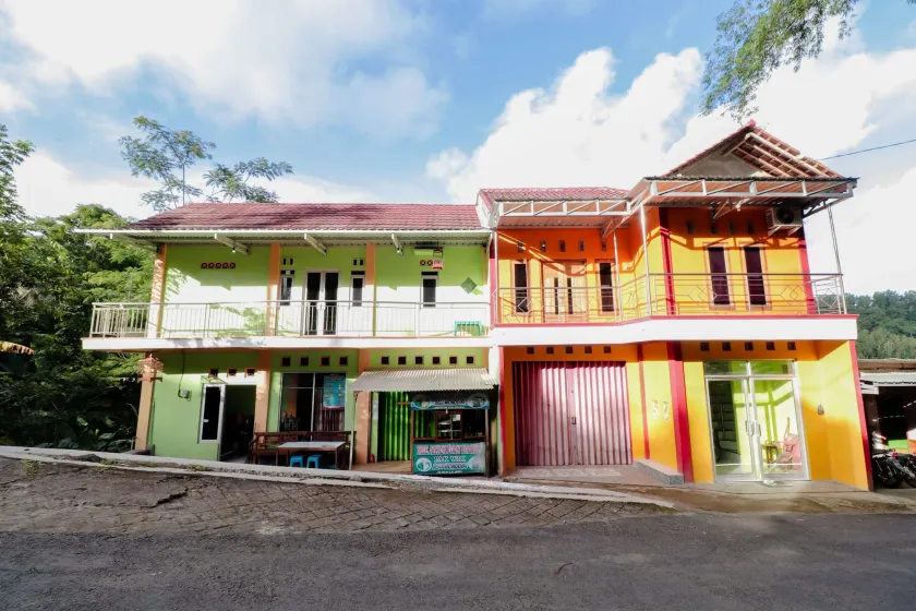 Serut 2 Homestay - Hostel - Image 1