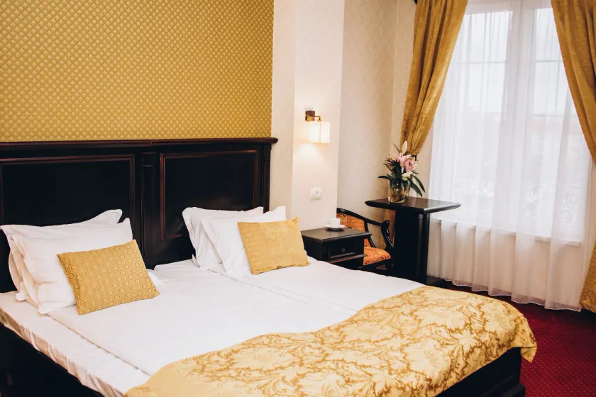 Hotel Novera - Image 1