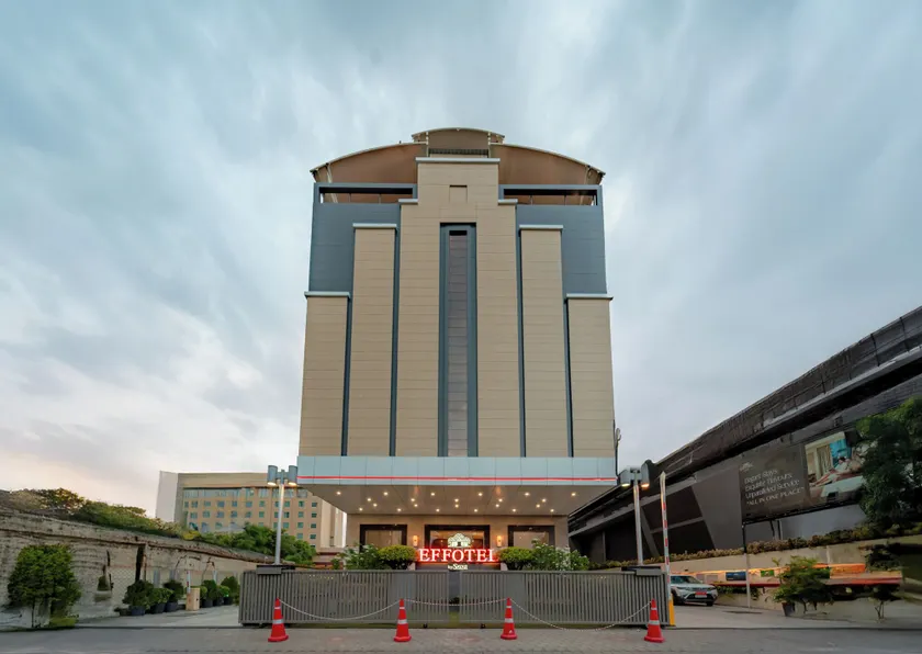 Effotel By Sayaji Indore - Image 1