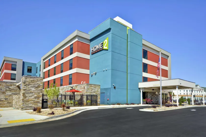 Home2 Suites by Hilton Warner Robins - Image 1