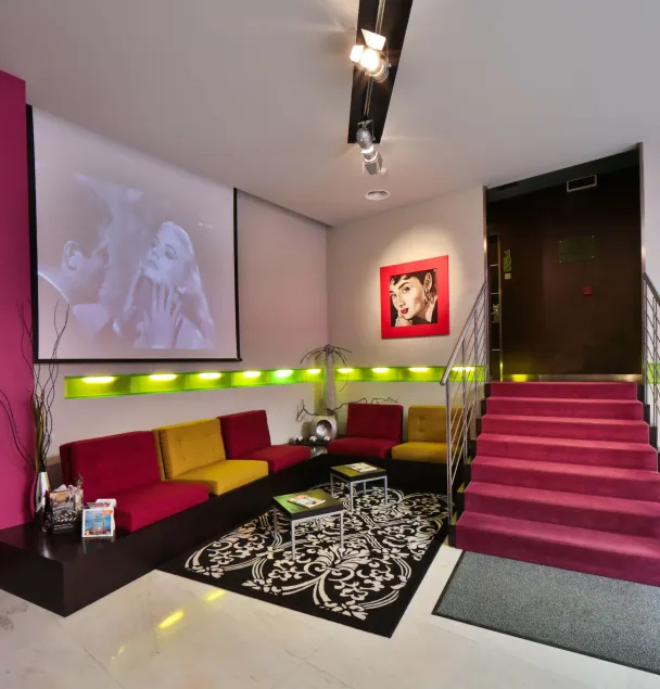 Best Western Cinemusic Hotel - Lobby