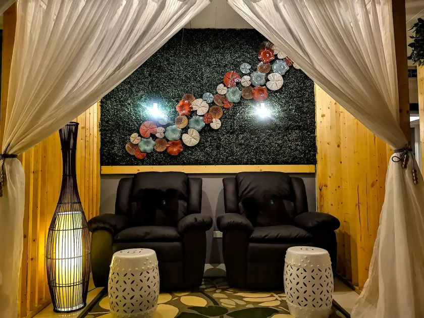 Mactan Cebu Waiting Lounge - Image 1