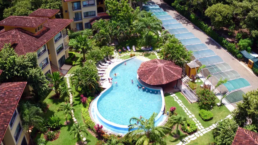 The Oaks Tamarindo Condominium - Image 1