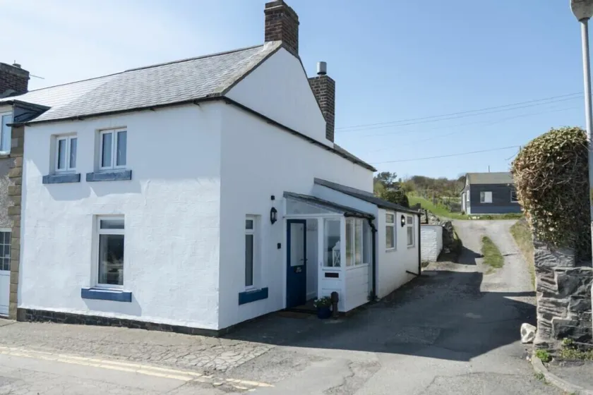 Creel Cottage, Craster - Image 1