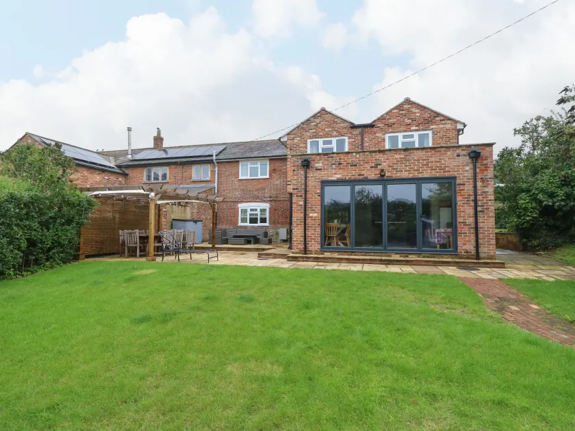 Frosthill Cottage - Image 1