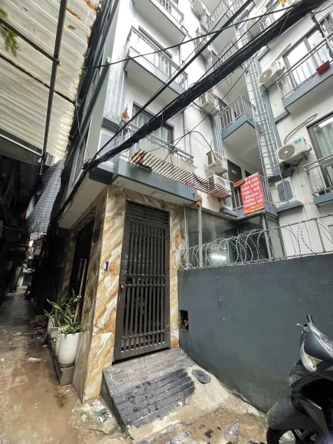 HB Home Apartment - Image 1