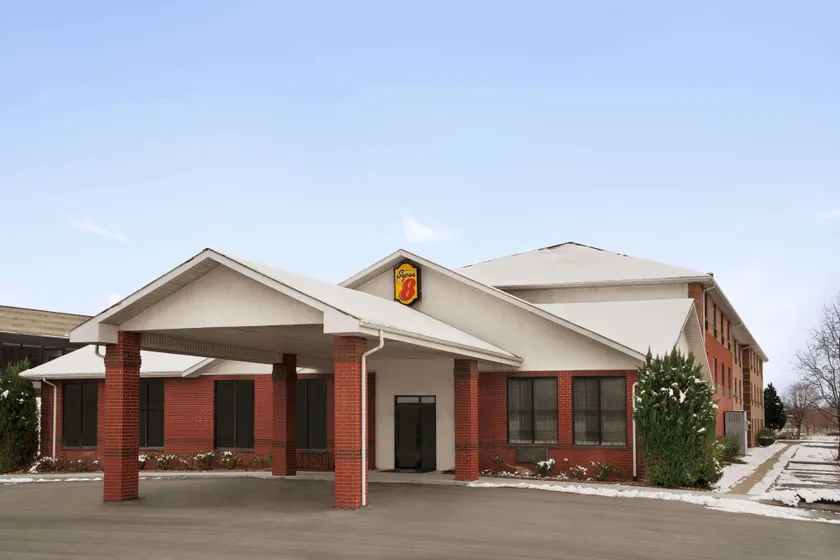 Super 8 by Wyndham S Jordan/Sandy/Slc Area - Image 1