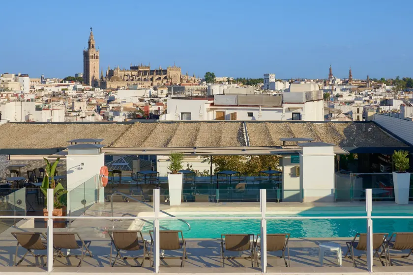 Hotel Bécquer - Image 1