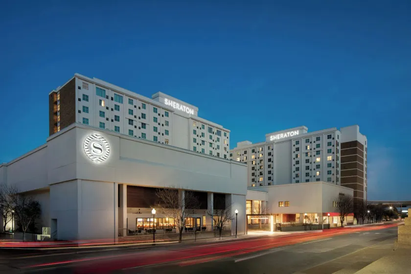 Sheraton Fort Worth Downtown Hotel - Image 1