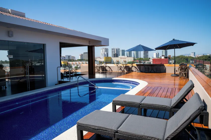 Vallarta Live Hotel - Image 1