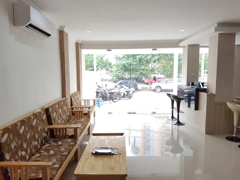 Ethan Hotel Kelapa Gading - Image 1