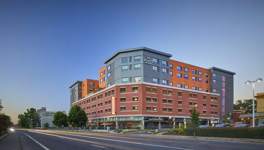 Hyatt Place Eugene/Oakway Center - Image 1
