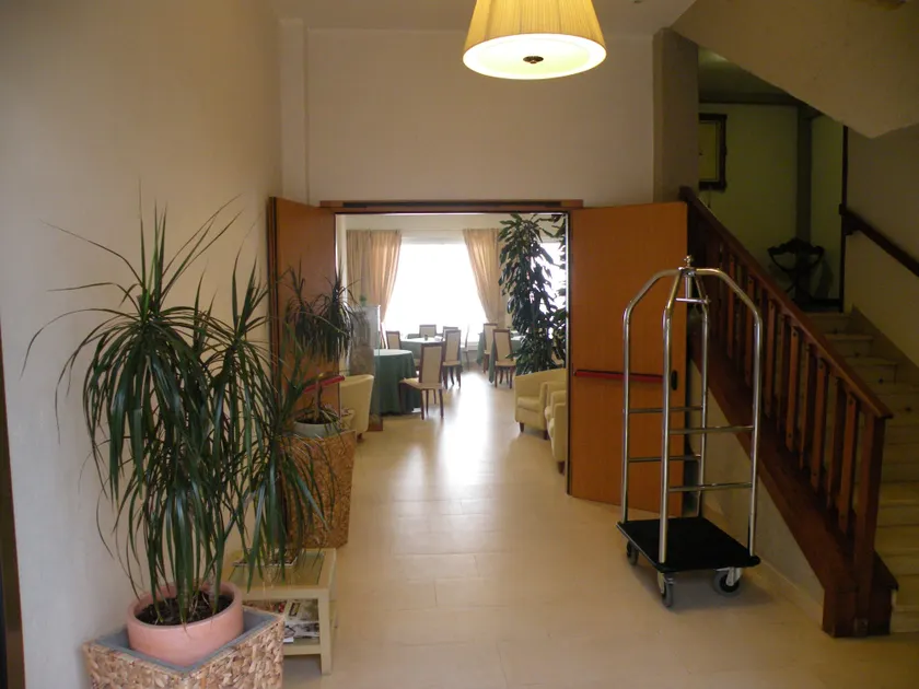 Hotel Parrini - Entrée intérieure
