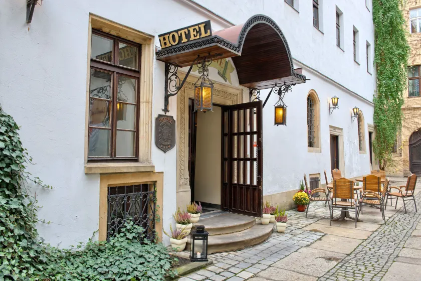 Hotel Dwór Polski - Image 1