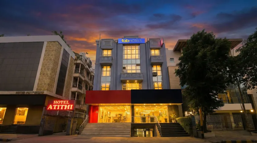 Fabhotel Atithi - Image 1