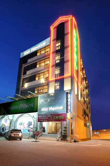 Inn Home Hotel Muar - Image 1