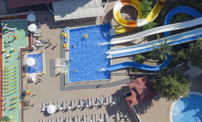 Club Paradiso Hotel - Image 1